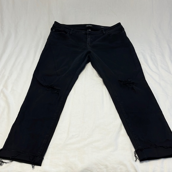 Judy Blue slim fit black jeans - Picture 1 of 6